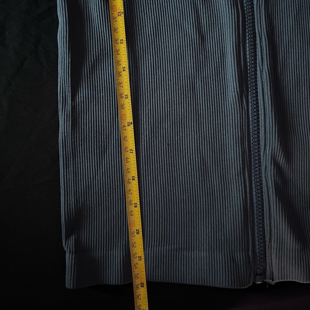 Fabletics Ribbed Seamless Jacket in Storm Slate - Picture 11 of 13